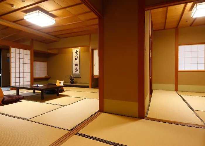 Yamanaka Onsen Hanatsubaki