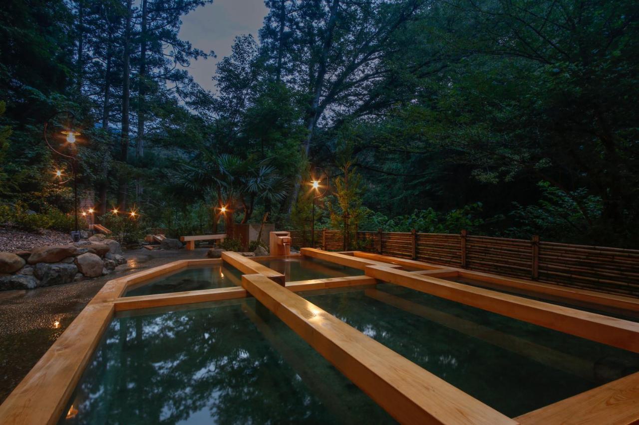 Ryokan Yamanaka Onsen Hanatsubaki 4*